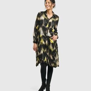Alembika Airbrush Hearts Black and Green Popover Dress Size 1 (6-8)
